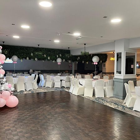 Heywood Birch Hotel מראה חיצוני תמונה